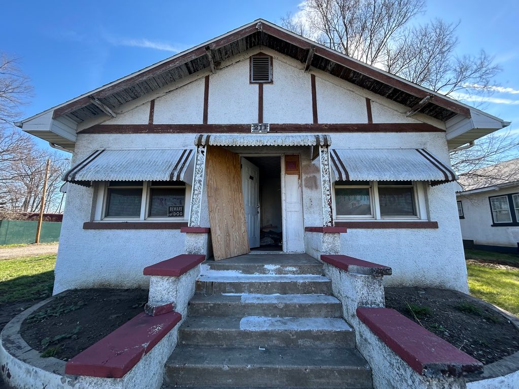 211 Stroup Street, Danville, IL 61832