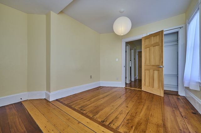 3 Foch St, Cambridge, MA 02140
