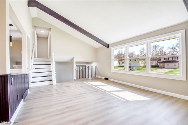 447 Saint Lawrence Boulevard, Eastlake, OH 44095