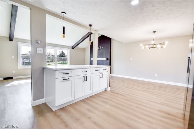 447 Saint Lawrence Boulevard, Eastlake, OH 44095