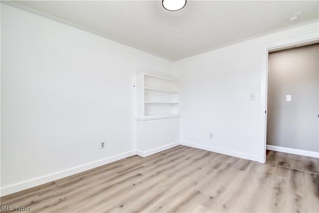 447 Saint Lawrence Boulevard, Eastlake, OH 44095