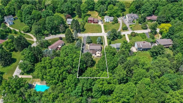 11836 Kenyon Drive, Hiram, OH 44234