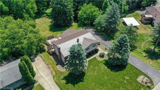 11836 Kenyon Drive, Hiram, OH 44234