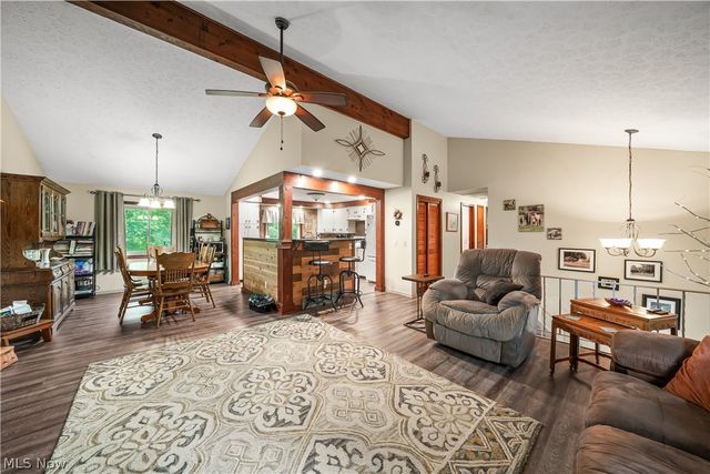 11836 Kenyon Drive, Hiram, OH 44234