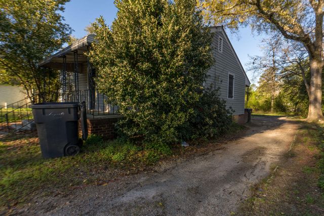 1873 Kissingbower Road, Augusta, GA 30904