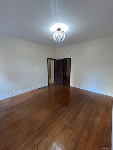 50 Main Street 3R, Yonkers, NY 10701