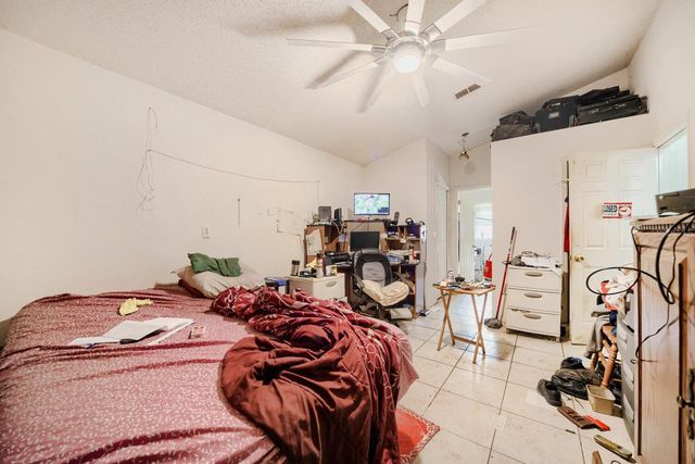 102 CARLISLE COURT, Kissimmee, FL 34758