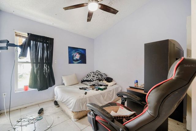 102 CARLISLE COURT, Kissimmee, FL 34758