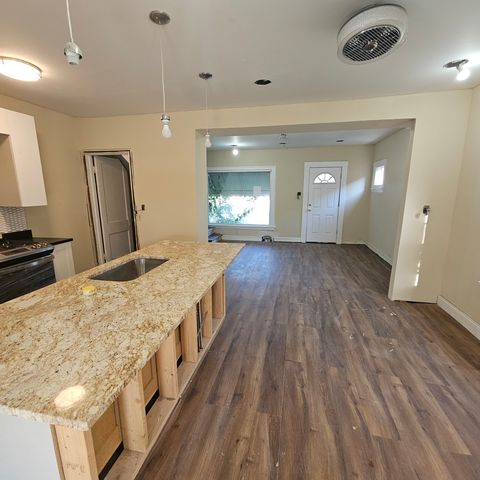 610 Eastern Avenue, Bellwood, IL 60104