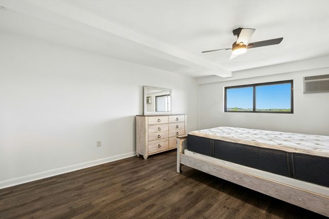 585 Revere Beach Pkwy 509, Revere, MA 02151