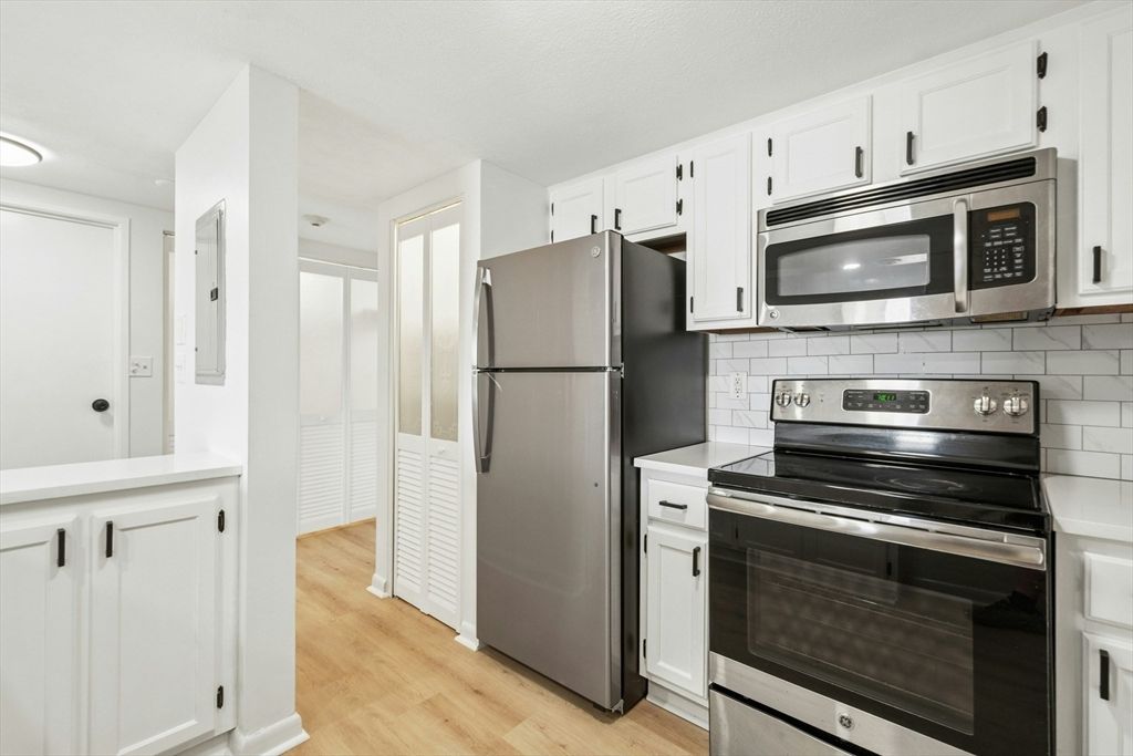 585 Revere Beach Pkwy 509, Revere, MA 02151