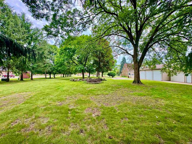 3401 Pleasant Plain Avenue, Elkhart, IN 46517