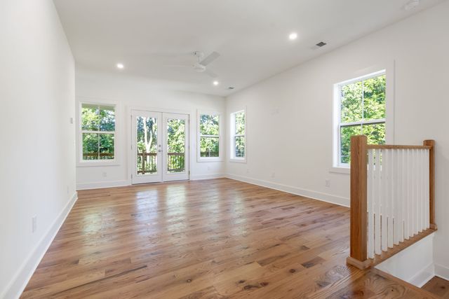 413 Achievement Dr, Nashville, TN 37209