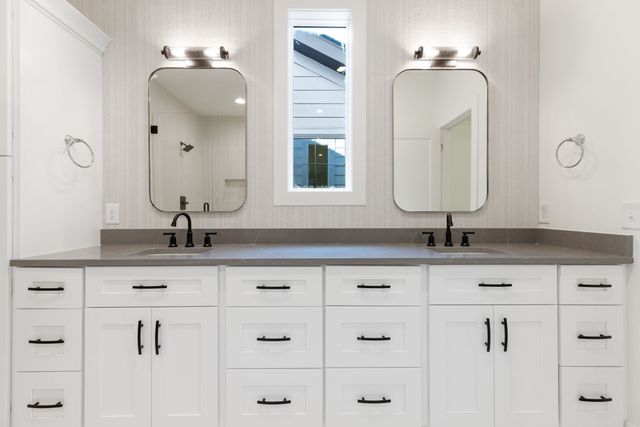 413 Achievement Dr, Nashville, TN 37209