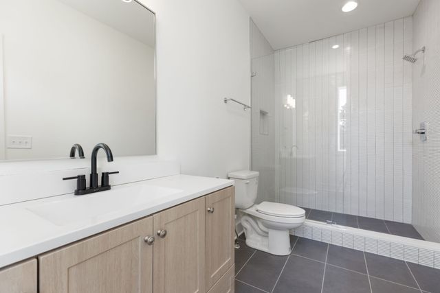 413 Achievement Dr, Nashville, TN 37209