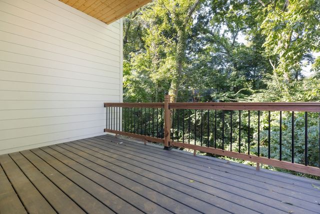 413 Achievement Dr, Nashville, TN 37209