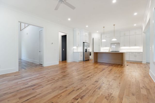 413 Achievement Dr, Nashville, TN 37209