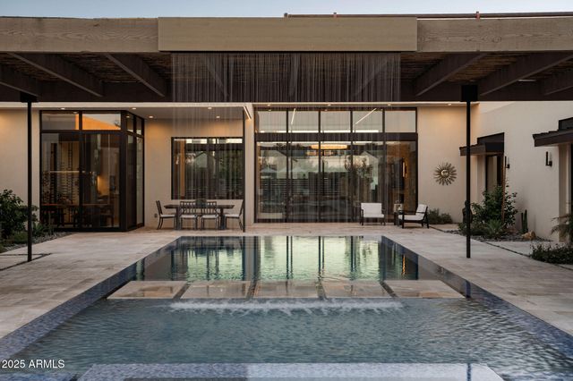 7034 E PARADISE Drive, Scottsdale, AZ 85254