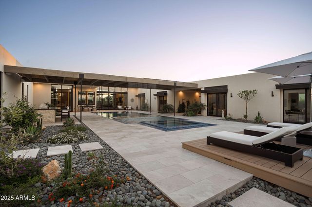 7034 E PARADISE Drive, Scottsdale, AZ 85254