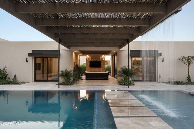 7034 E PARADISE Drive, Scottsdale, AZ 85254