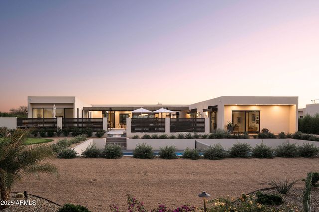 7034 E PARADISE Drive, Scottsdale, AZ 85254