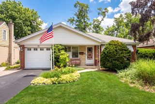 19 N Seminary Avenue, Park Ridge, IL 60068