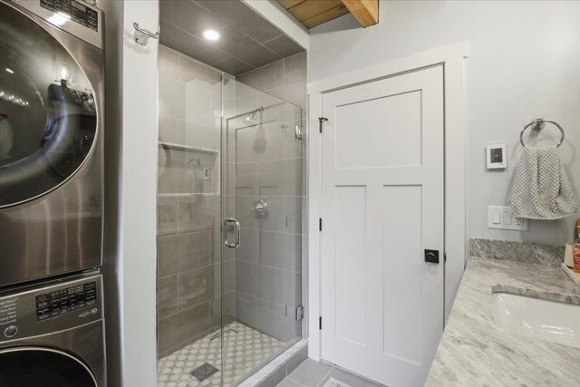 177 Old Tavern Road, Weston, VT 05161