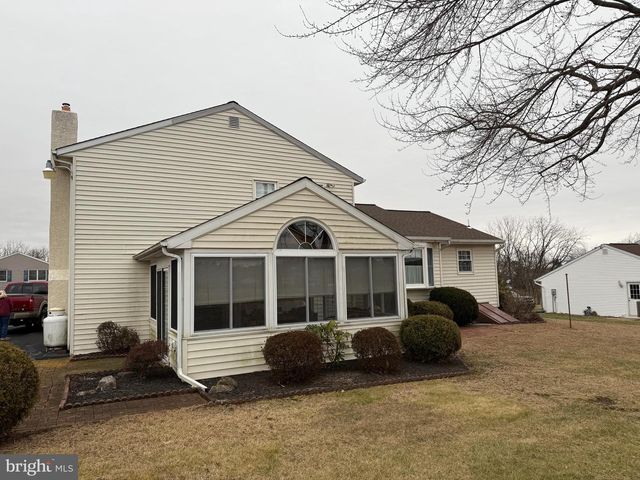 340 ESTATE RD, Boyertown, PA 19512