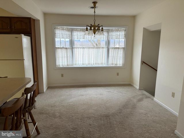 340 ESTATE RD, Boyertown, PA 19512