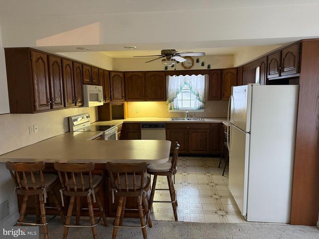 340 ESTATE RD, Boyertown, PA 19512