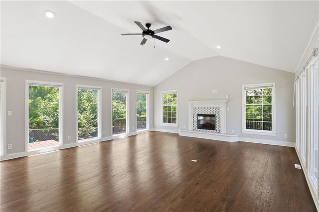 8506 Maple Avenue, Kansas City, MO 64138