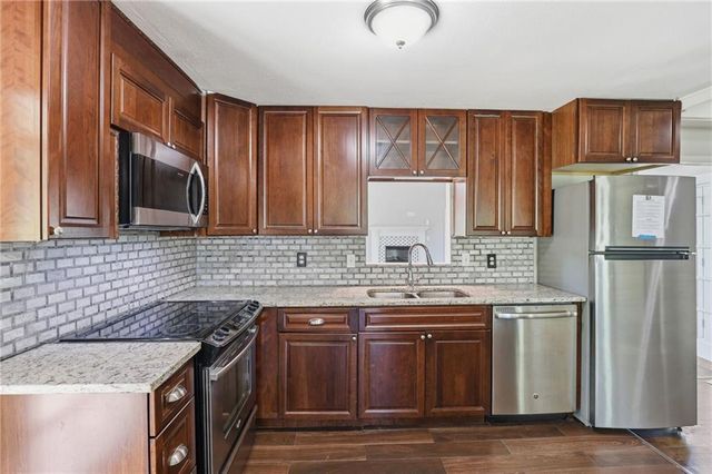8506 Maple Avenue, Kansas City, MO 64138