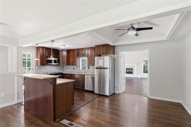 8506 Maple Avenue, Kansas City, MO 64138