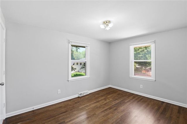 8506 Maple Avenue, Kansas City, MO 64138