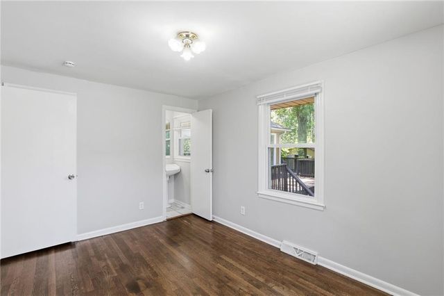 8506 Maple Avenue, Kansas City, MO 64138
