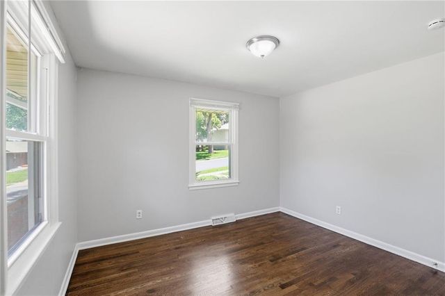 8506 Maple Avenue, Kansas City, MO 64138