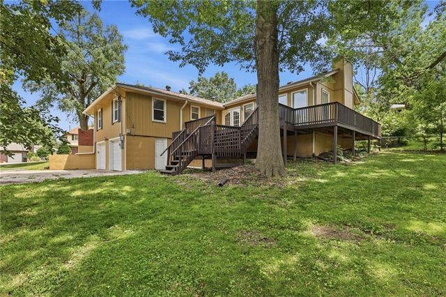 8506 Maple Avenue, Kansas City, MO 64138
