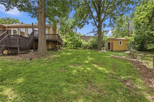 8506 Maple Avenue, Kansas City, MO 64138