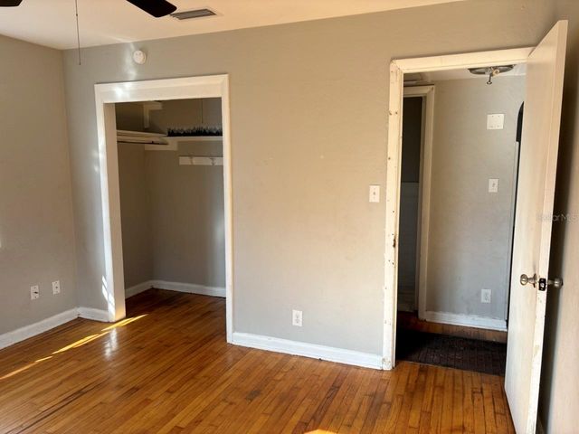 2918 49TH STREET N, St Petersburg, FL 33710