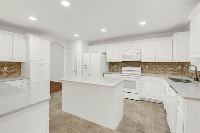 1374 Lance Circle, Winder, GA 30680