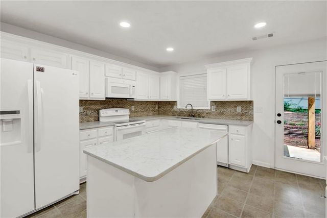 1374 Lance Circle, Winder, GA 30680
