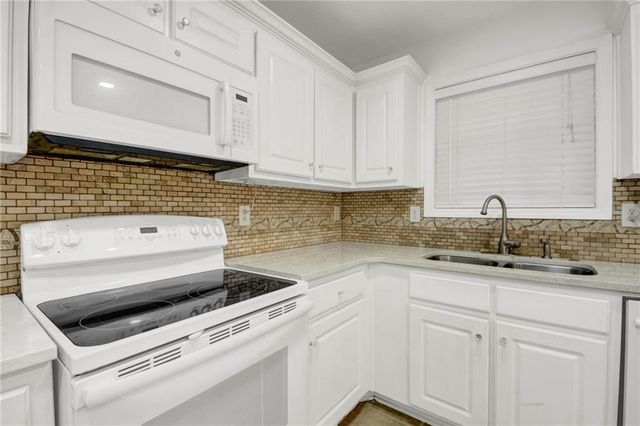 1374 Lance Circle, Winder, GA 30680