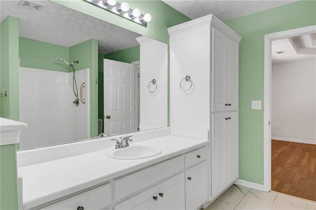 1374 Lance Circle, Winder, GA 30680
