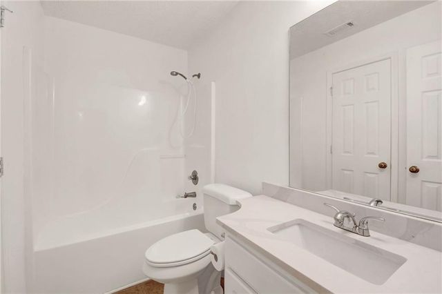 1374 Lance Circle, Winder, GA 30680