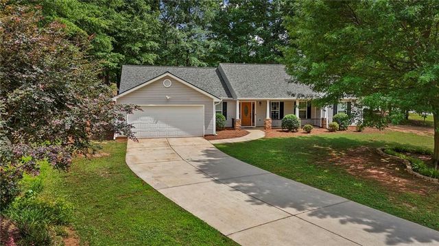 1374 Lance Circle, Winder, GA 30680