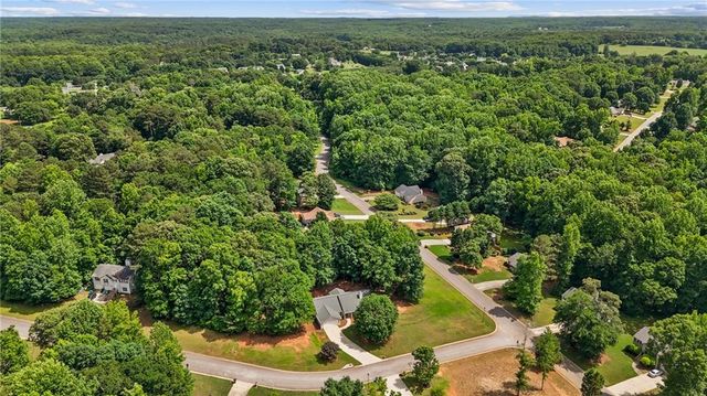 1374 Lance Circle, Winder, GA 30680