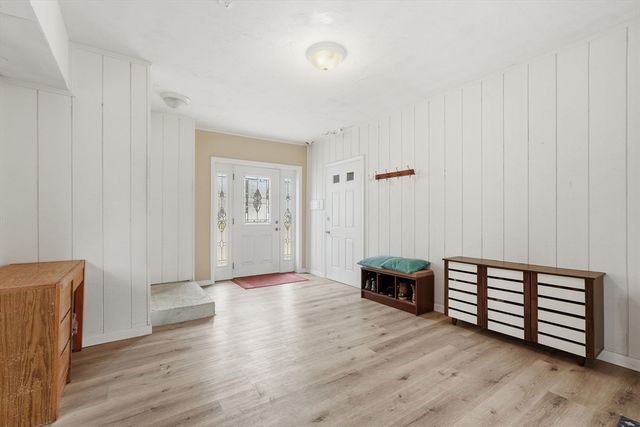 30 Jerilis Dr, Springfield, MA 01119