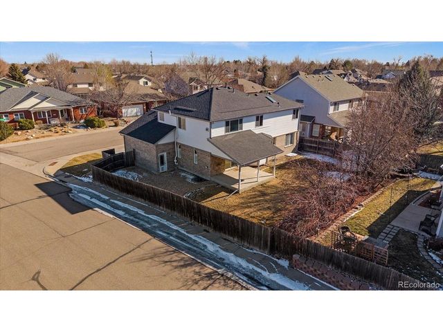 2075 Condor Ct, Longmont, CO 80503