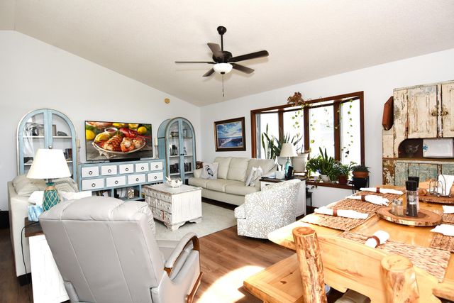 705 25th Ave. S, North Myrtle Beach, SC 29582