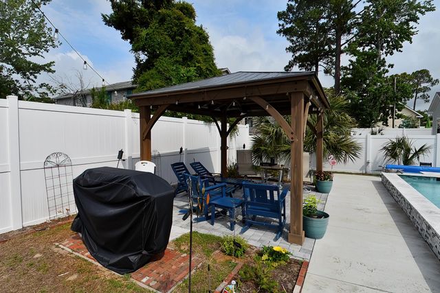 705 25th Ave. S, North Myrtle Beach, SC 29582